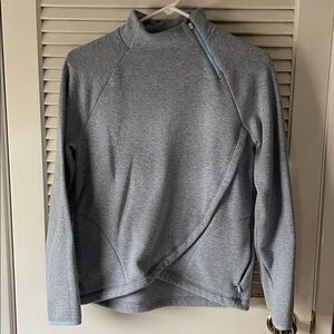 Altheta Girl baby blue sweatshirt